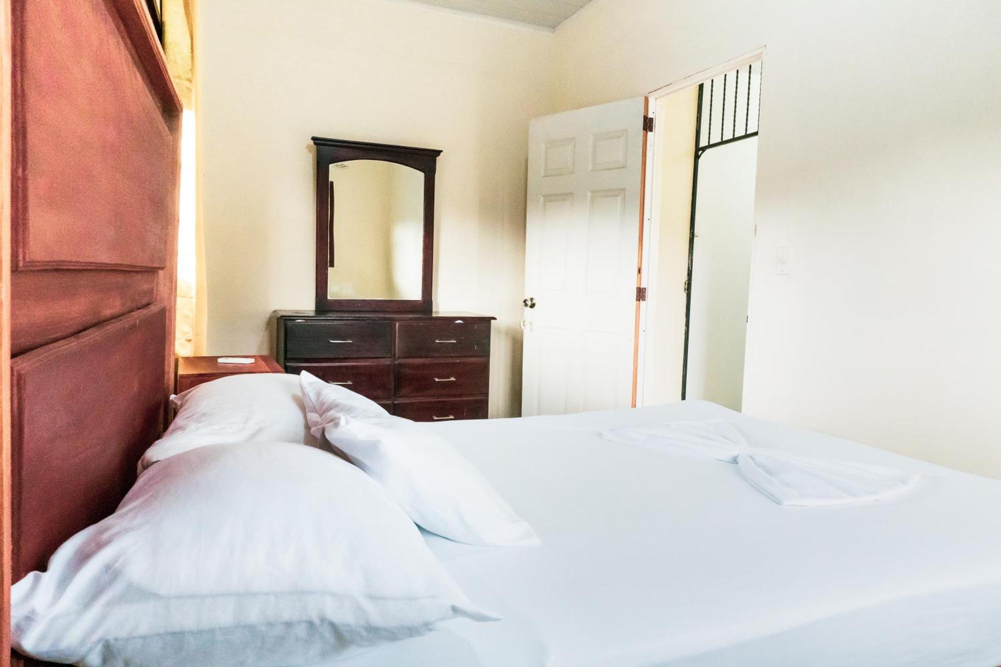 Hostal Eden Moyogalpa Zewnętrze zdjęcie
