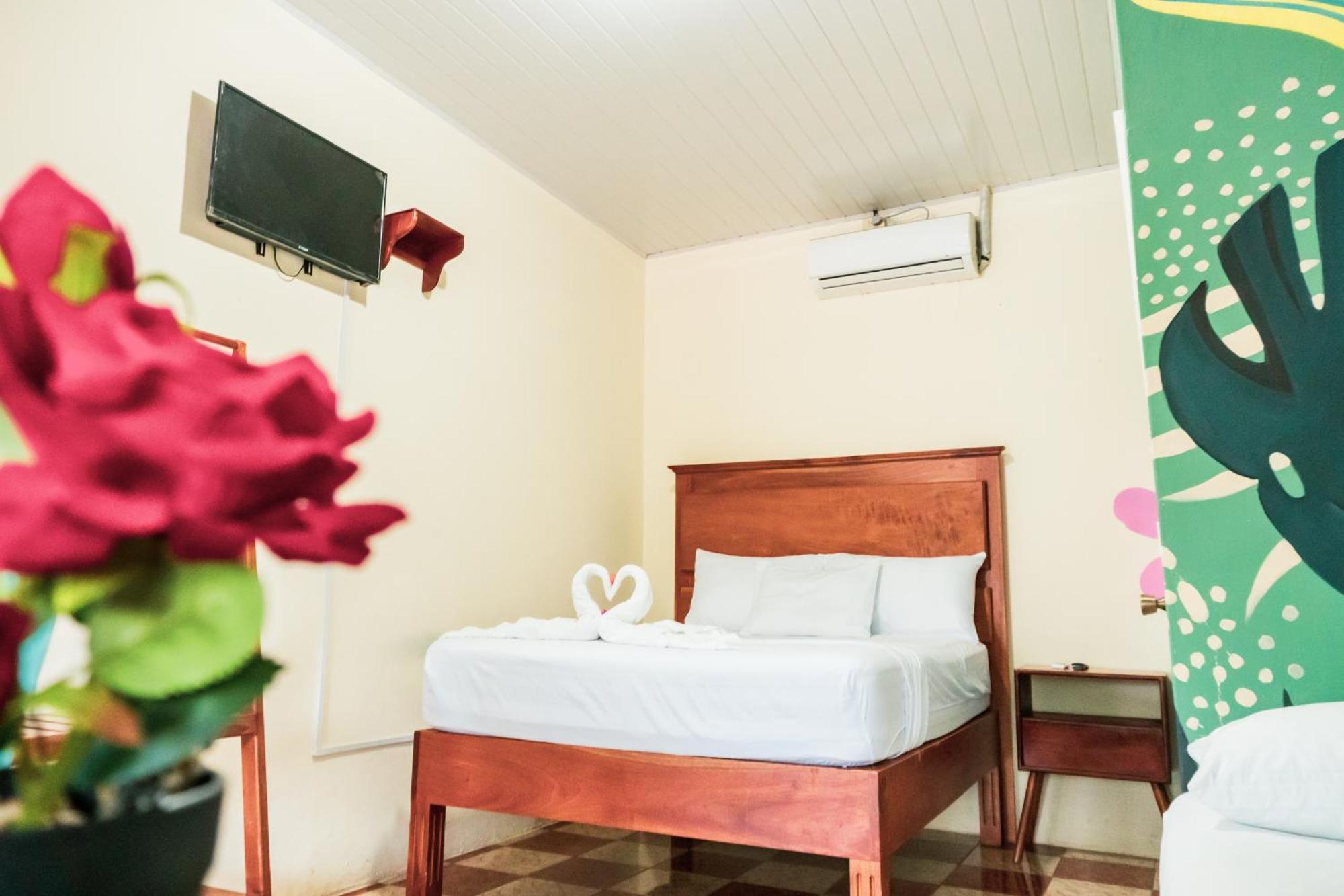 Hostal Eden Moyogalpa Zewnętrze zdjęcie