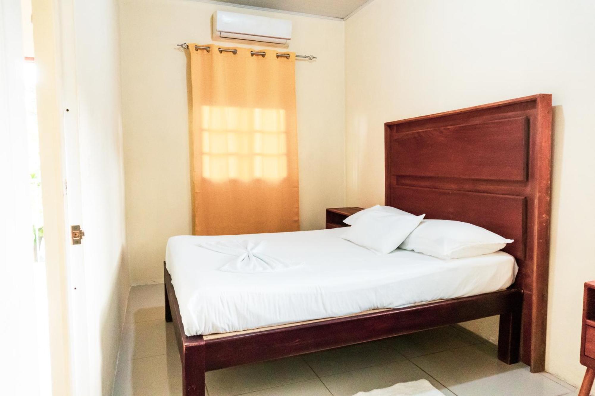 Hostal Eden Moyogalpa Zewnętrze zdjęcie