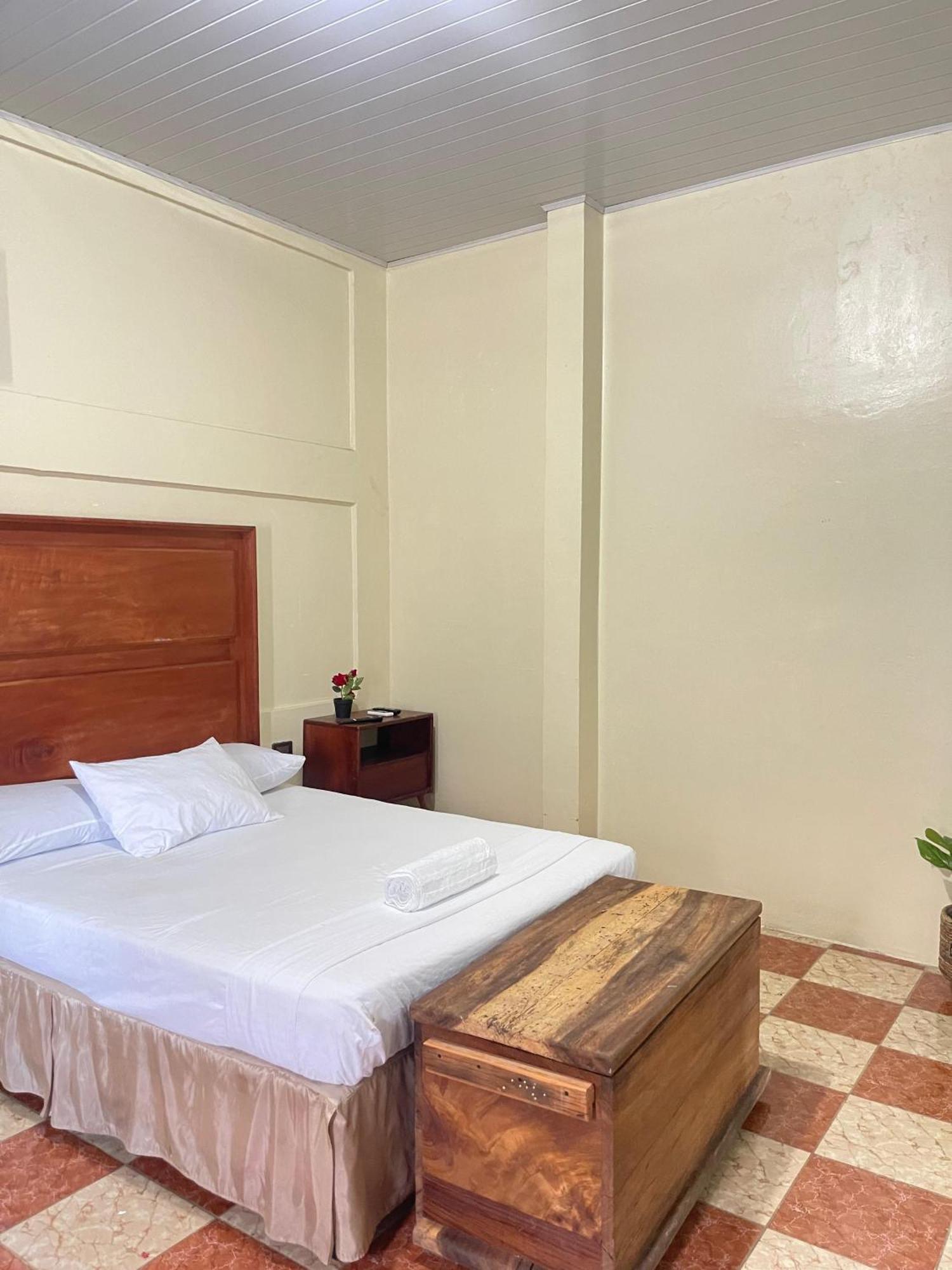 Hostal Eden Moyogalpa Zewnętrze zdjęcie